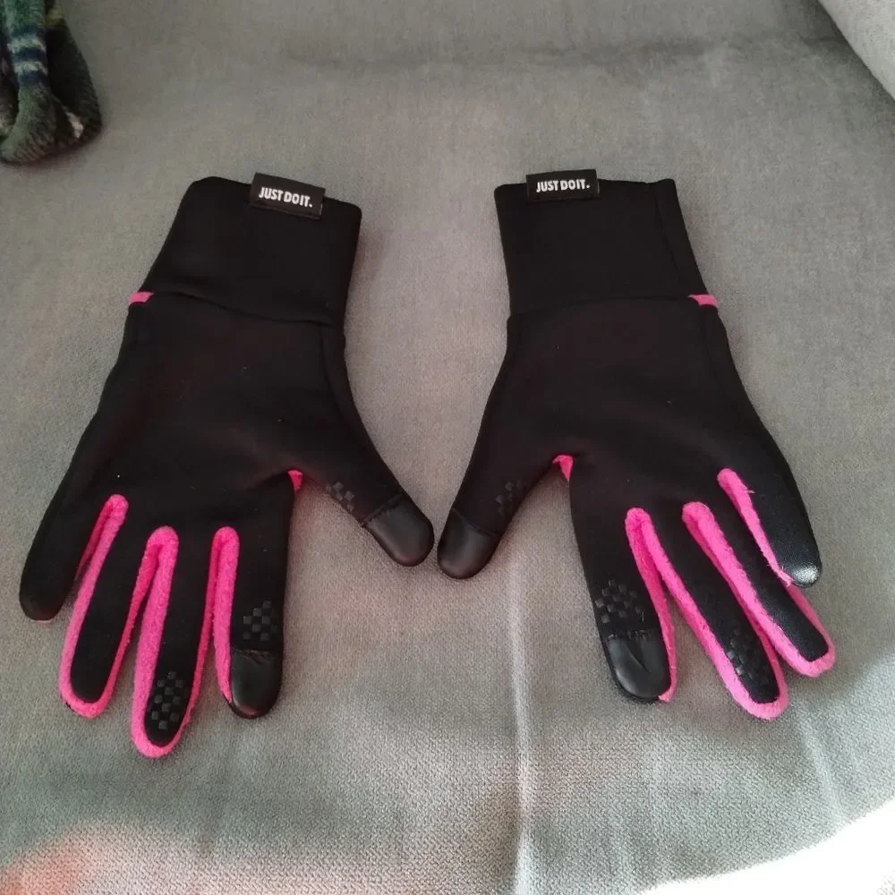 Nike Women's Storm Fit 2.0 Running Gloves Pink